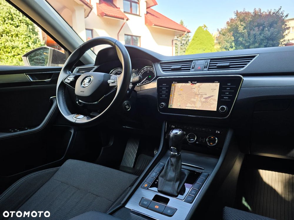 Skoda Superb 2.0 TDI SCR 4x4 Style DSG - 26