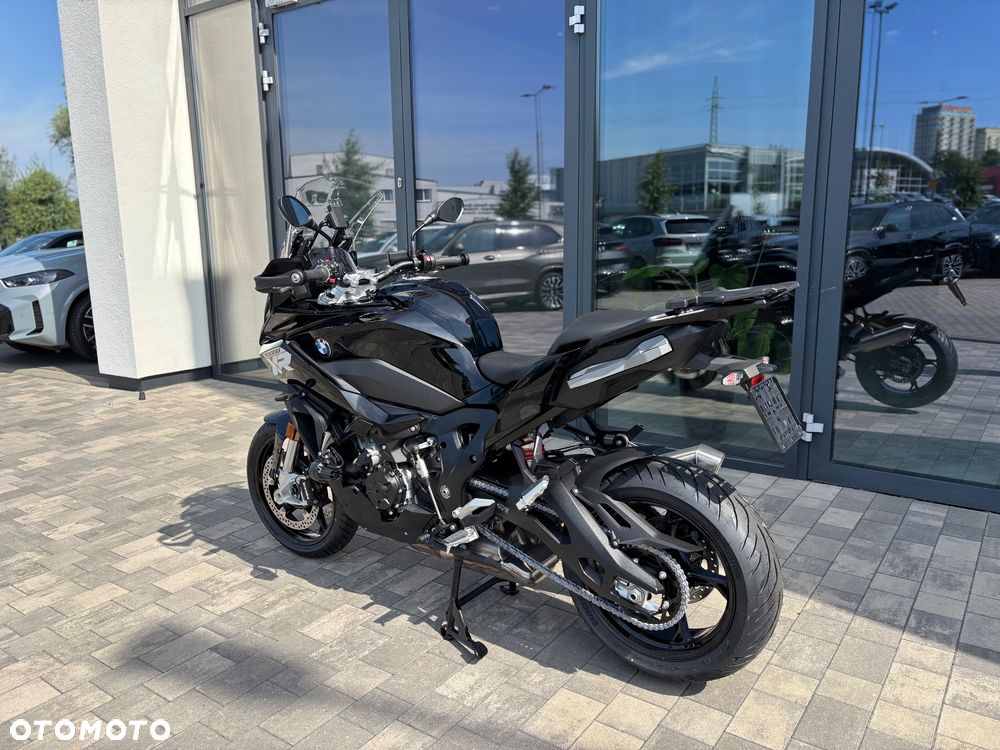 BMW XR - 7