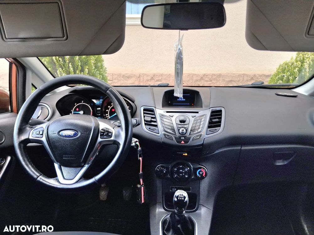 Ford Fiesta 1.6 TDCI Titanium - 5
