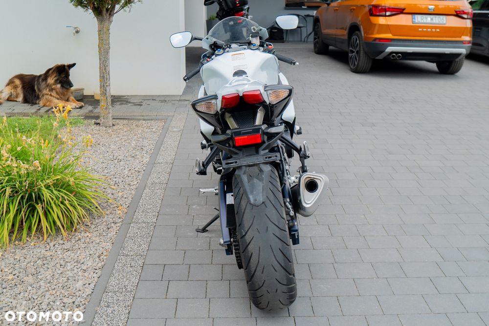 Suzuki GSX-R - 5