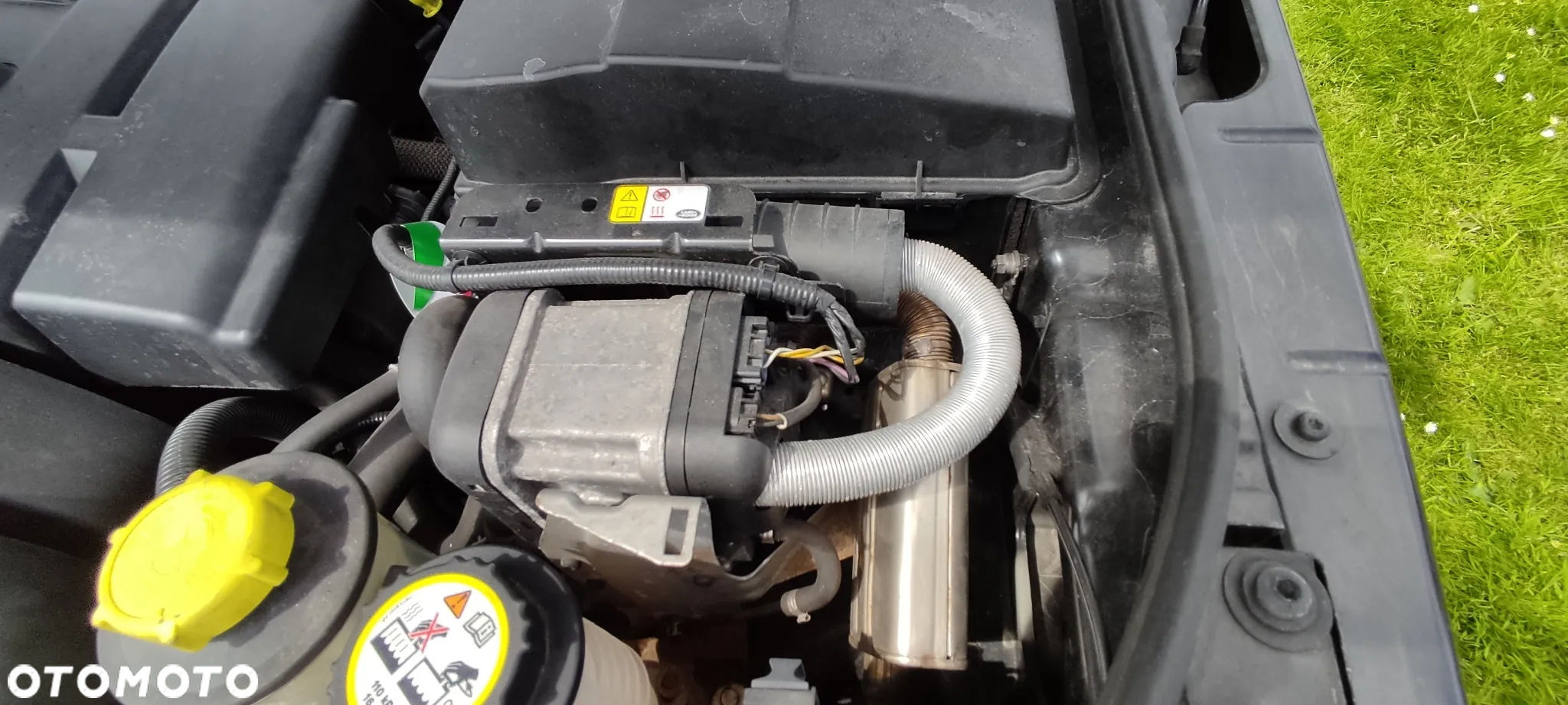 Land Rover Discovery IV 2.7D V6 HSE - 18