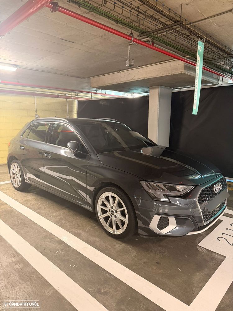 Audi A3 Sportback 40 TFSIe S tronic S line - 2