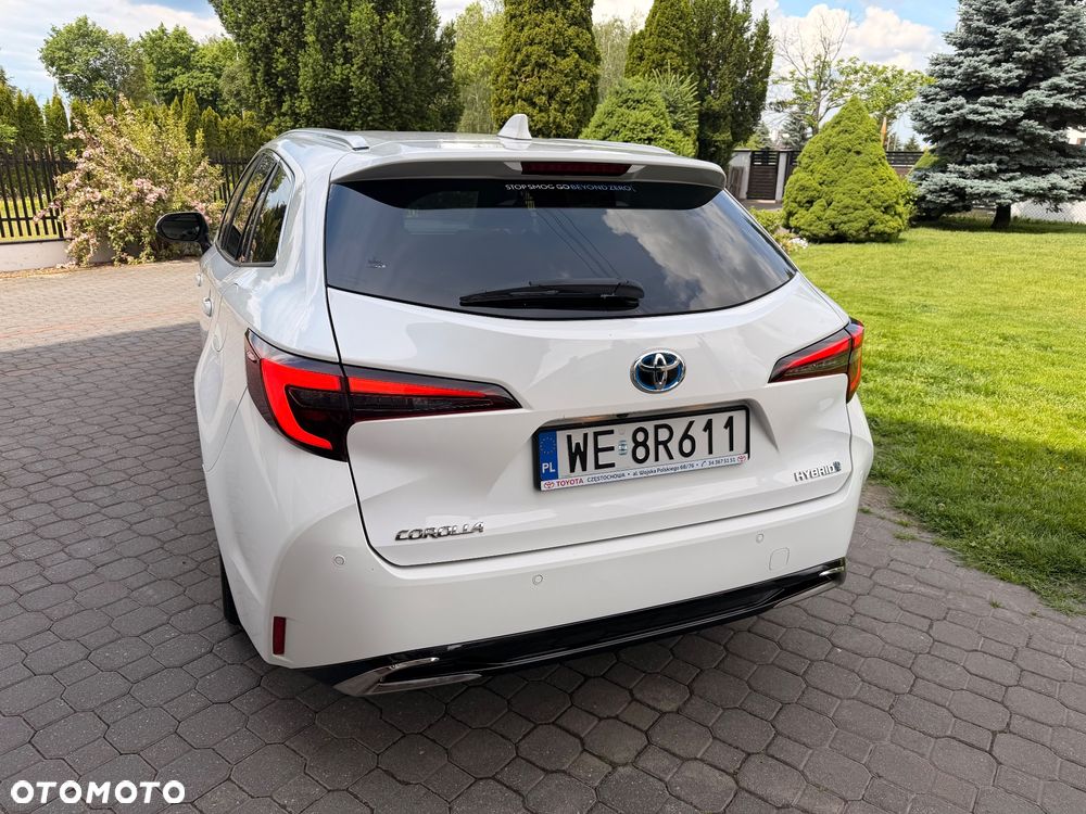 Toyota Corolla 1.8 Hybrid Executive - 8