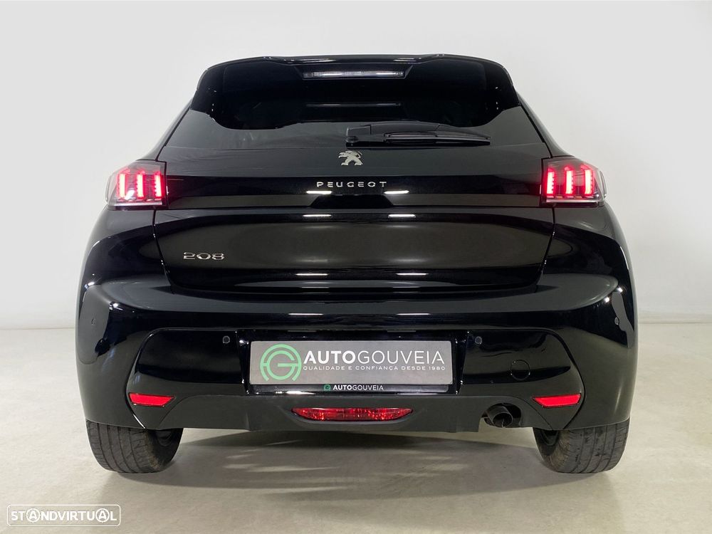 Peugeot 208 1.2 PureTech Allure EAT8 - 6