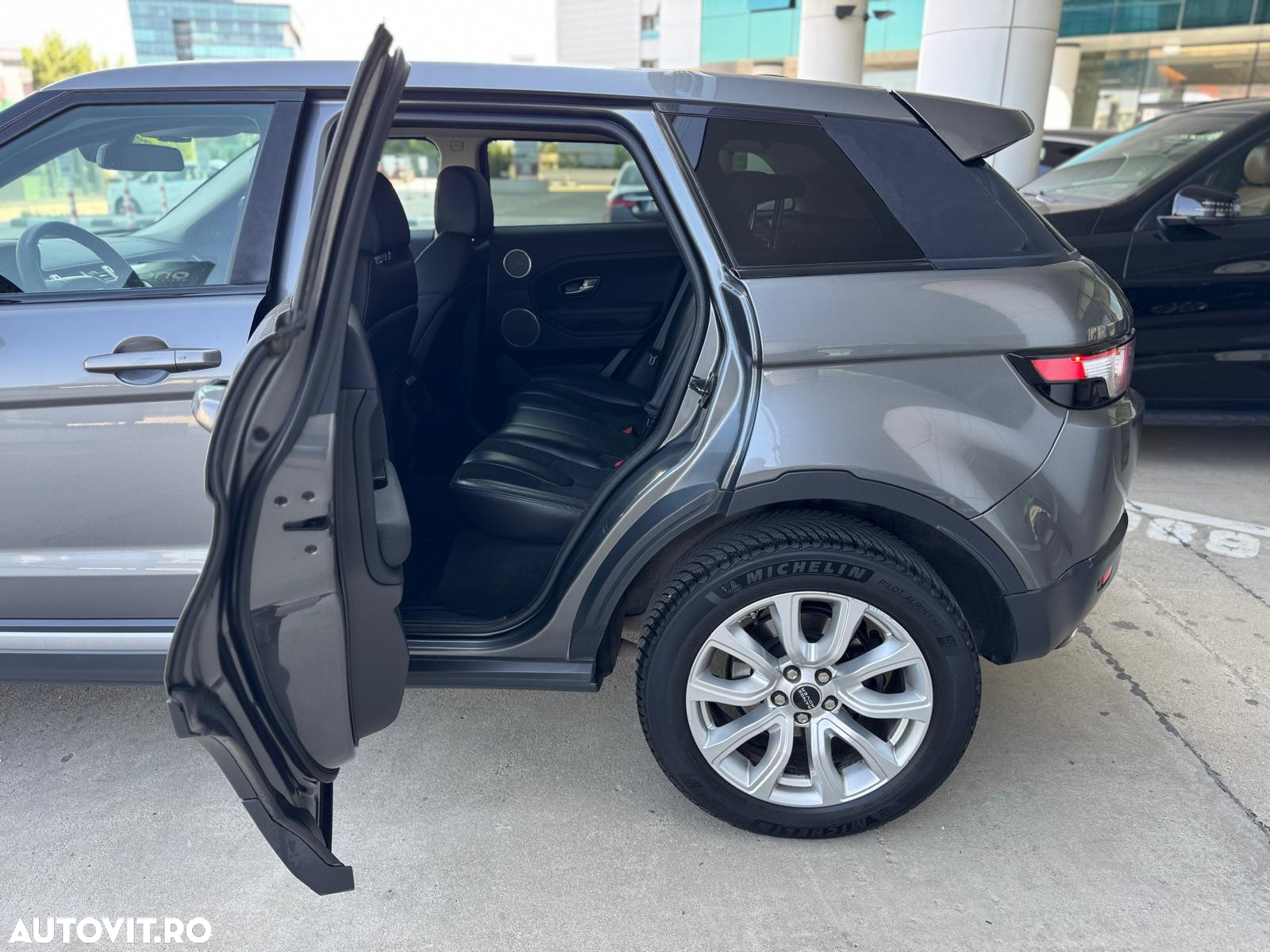 Land Rover Range Rover Evoque - 14