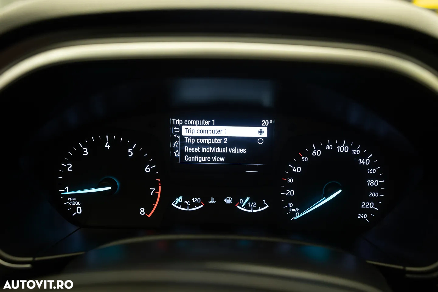 Ford Focus 1.0 EcoBoost Titanium - 31