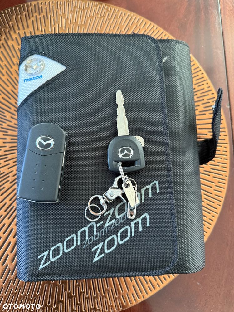 Mazda 3 1.6 Exclusive + EU5 - 11