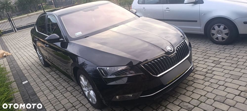 Skoda Superb 2.0 TDI 4x4 Sportline DSG - 2