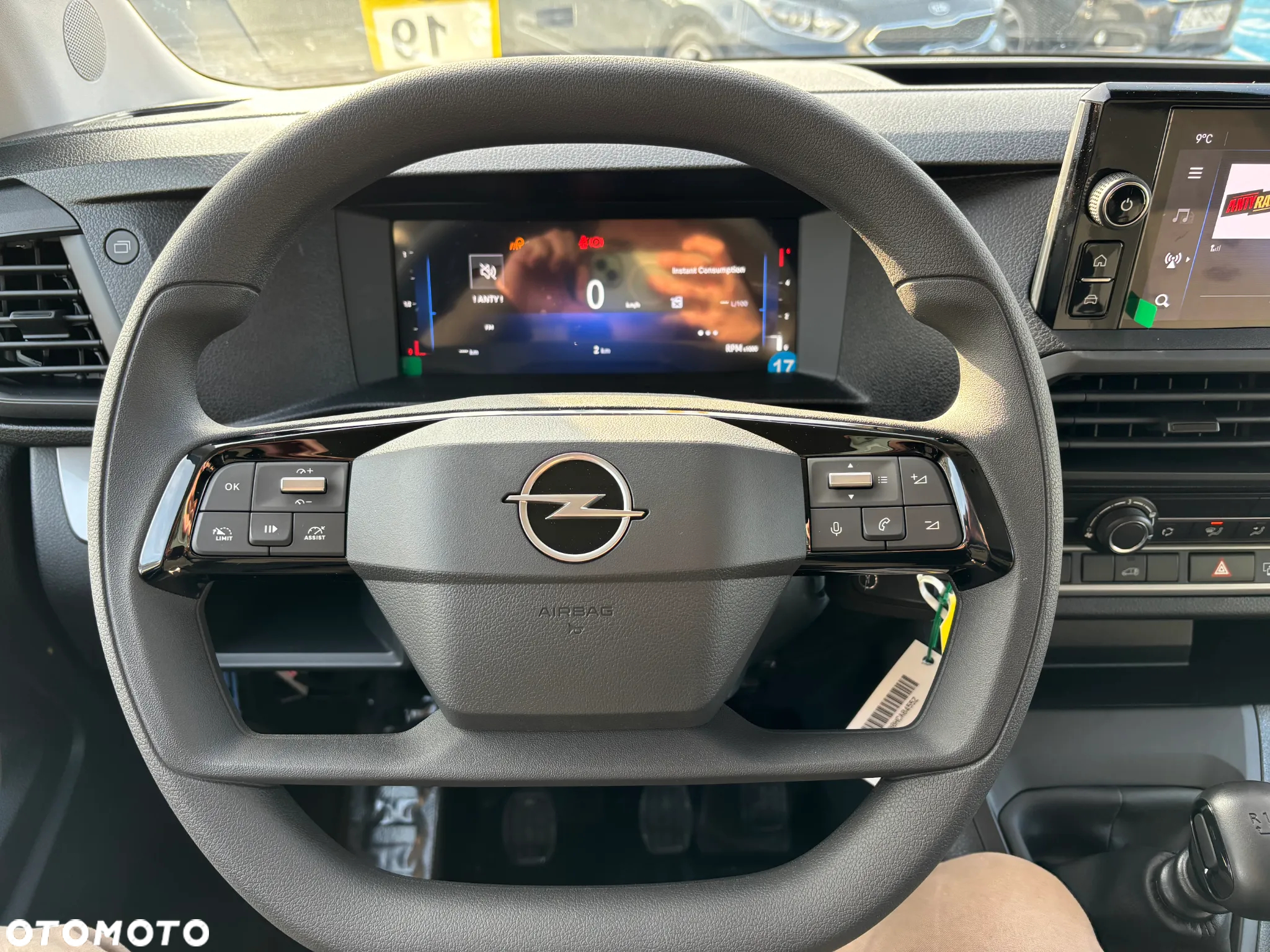 Opel Vivaro Furgon Extra Long - Dostępny od Ręki!! - 9