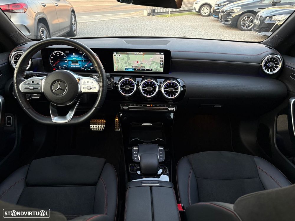 Mercedes-Benz CLA 250 e Shooting Brake AMG Line - 9