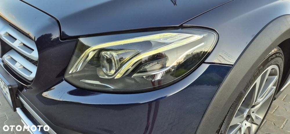 Mercedes-Benz Klasa E 220 d 4Matic T All-Terrain 9G-TRONIC Exclusive - 36