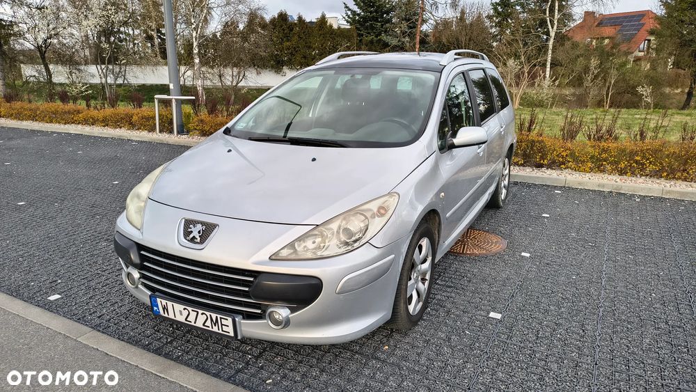 Peugeot 307 SW 110 - 1