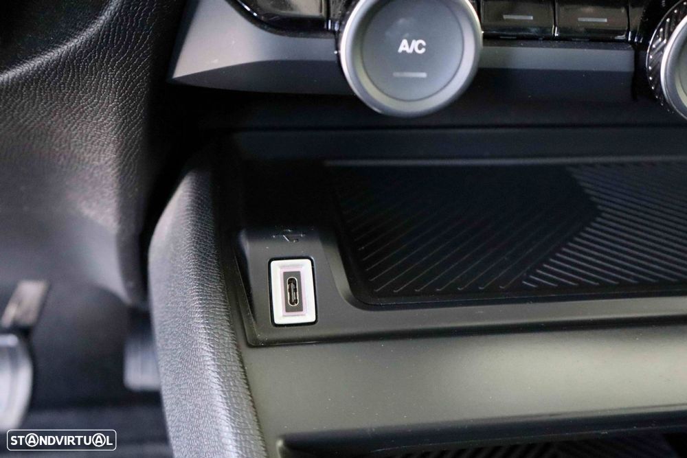 Citroën C4 1.2 PureTech Plus EAT8 - 32