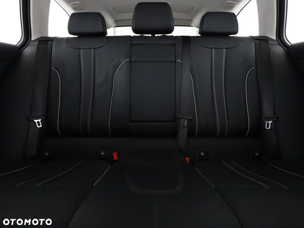 BMW Seria 5 520e Luxury Line - 20