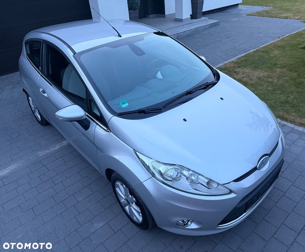 Ford Fiesta 1.4 Ghia - 13