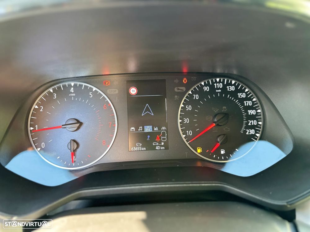 Renault Clio 1.0 TCe Evolution - 23