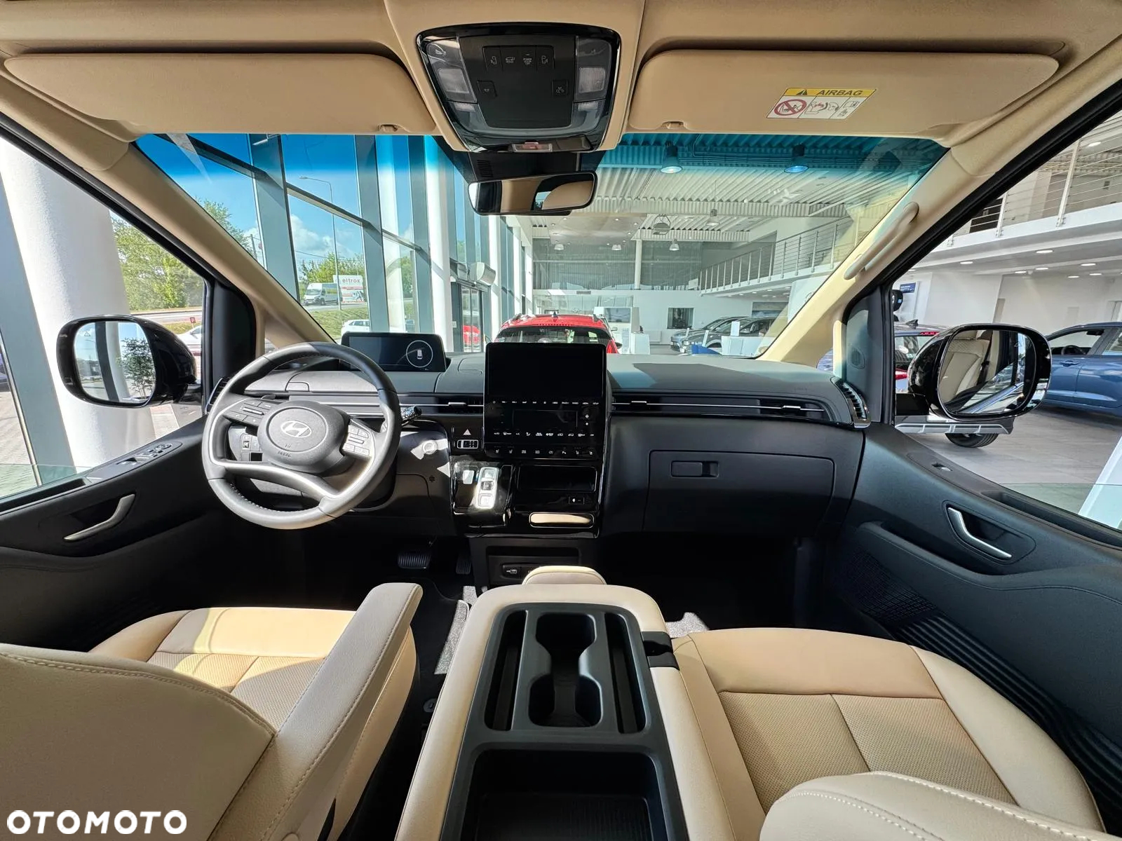 Hyundai Staria 1.6 T-GDI HEV Smart VIP - 22