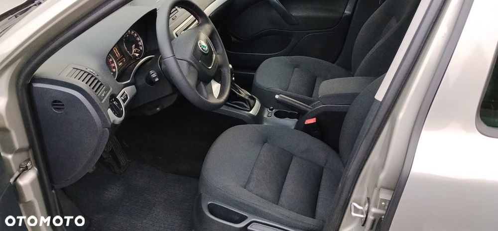 Skoda Octavia 1.6 TDI DPF Elegance - 7