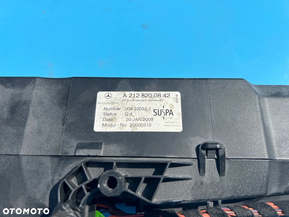 MECHANIZM KLAPY BAGAŻNIKA MERCEDES W212 A2128200842 - 4