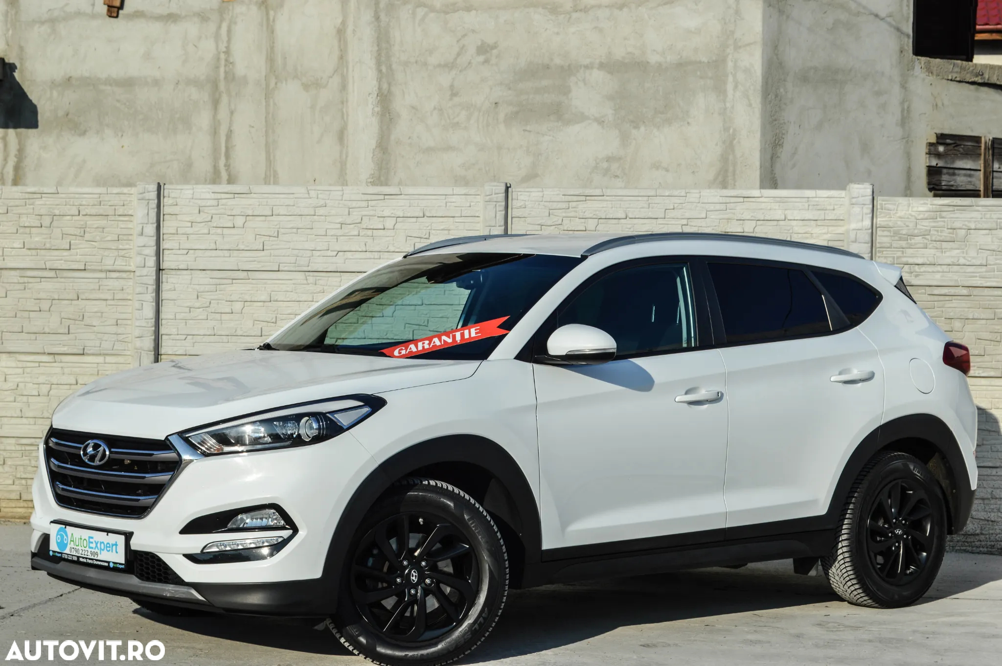 Hyundai Tucson blue 1.7 CRDi 2WD DCT Passion - 9