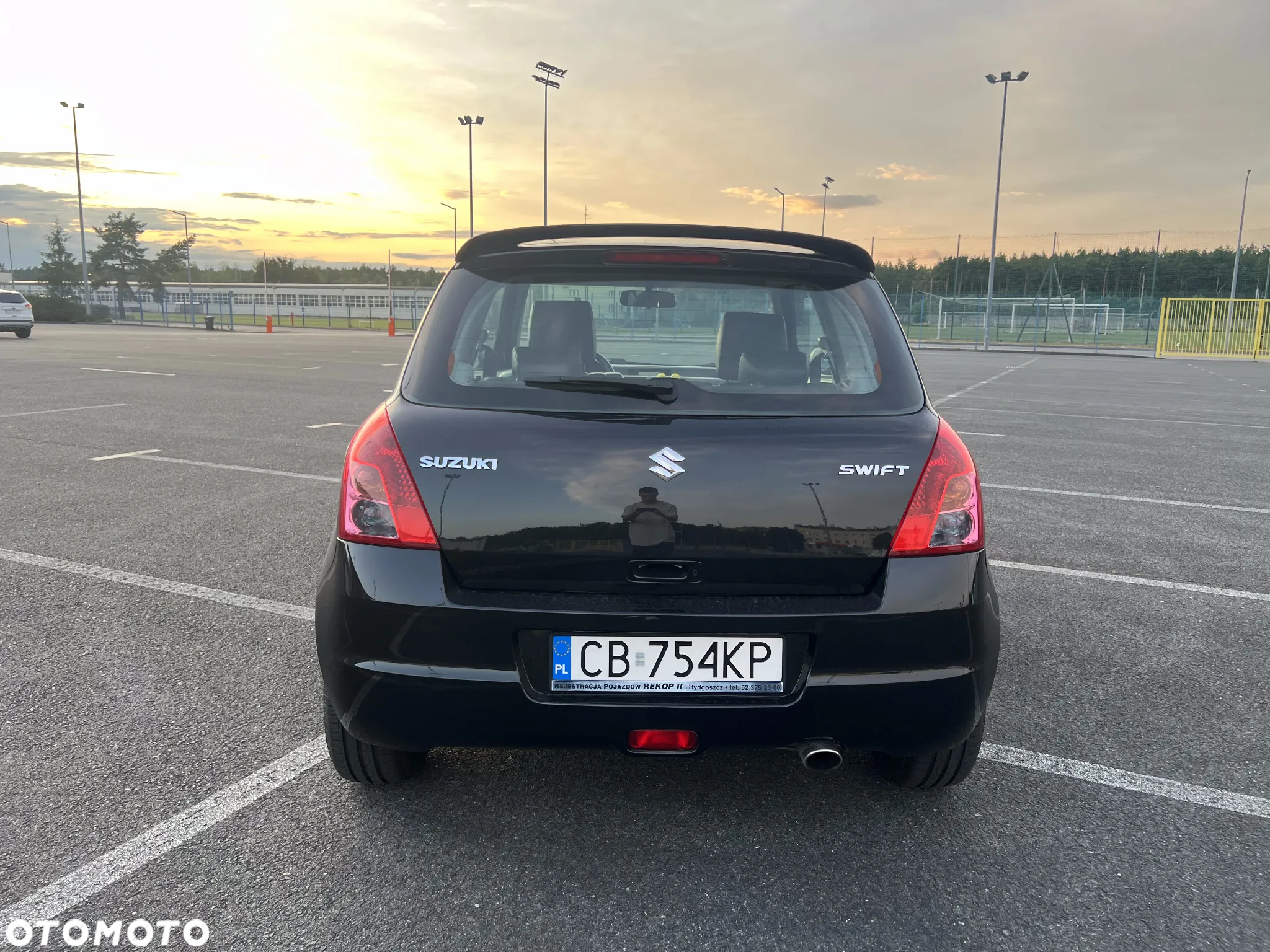 Suzuki Swift 1.3 Club - 6