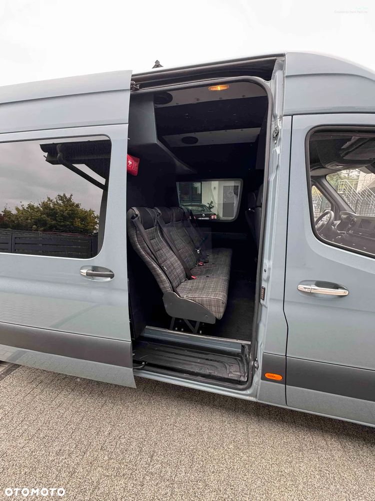 Mercedes-Benz SPRINTER - 8