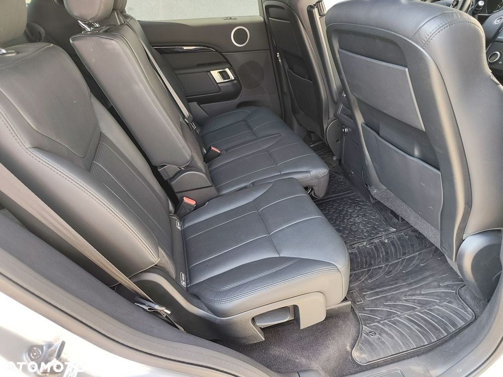 Land Rover Discovery 3.0 Si6 HSE Luxury - 25