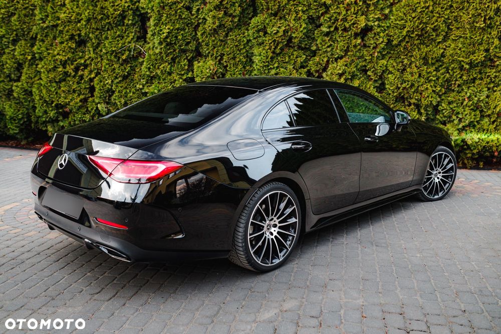 Mercedes-Benz CLS - 24