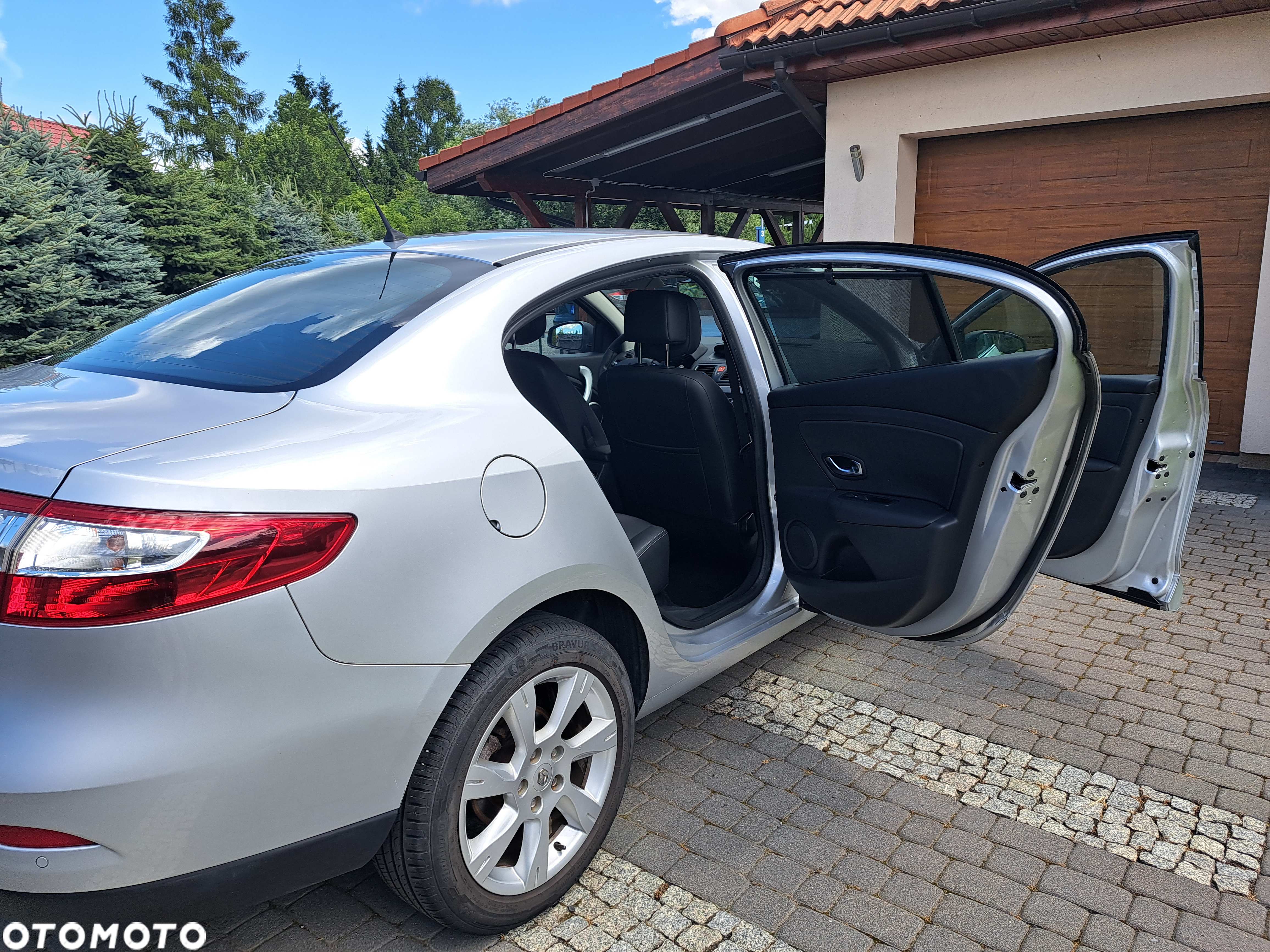 Renault Fluence 2.0 16V 140 Dynamique - 10