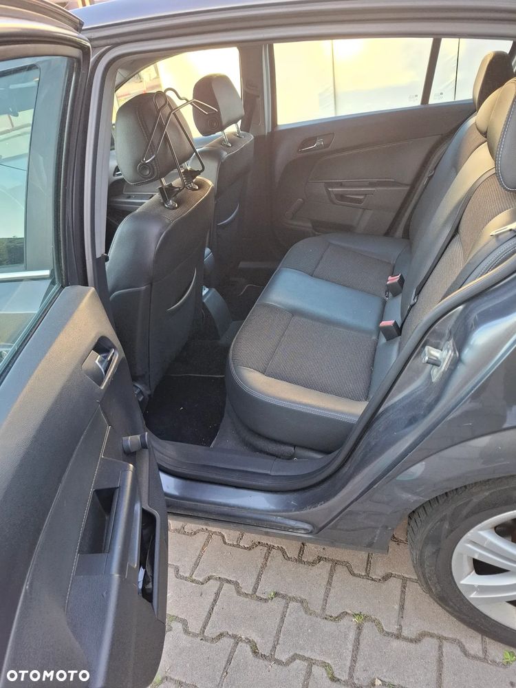 Opel Astra 1.6 Easytronic Cosmo - 11