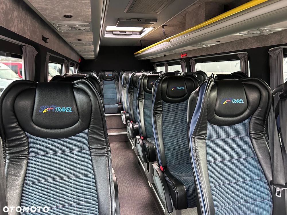 Mercedes-Benz Sprinter 519 - 13