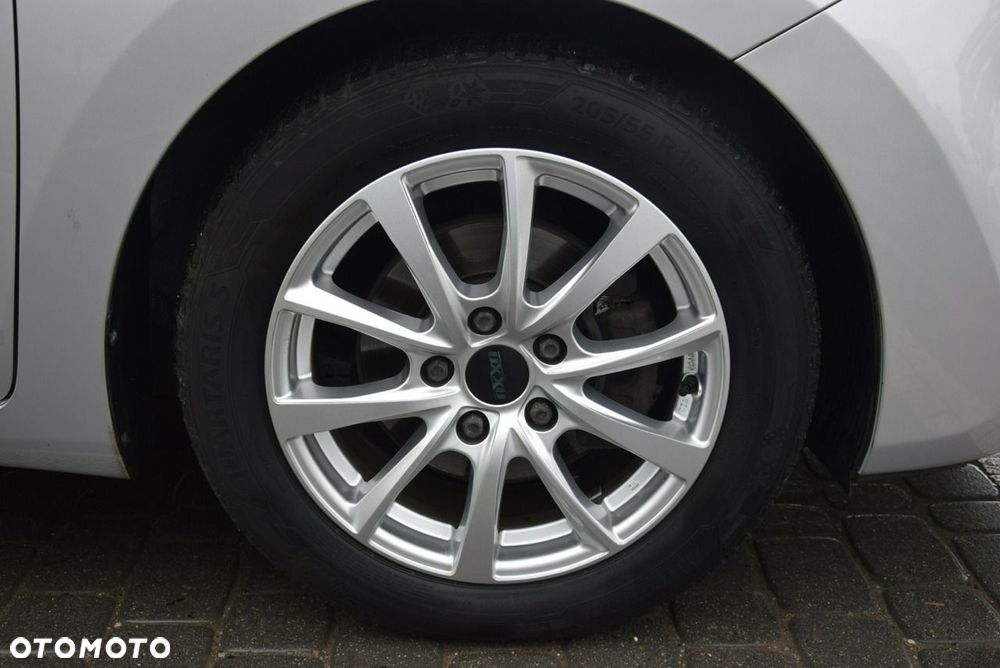 Hyundai i30 blue 1.6 GDI Trend - 14