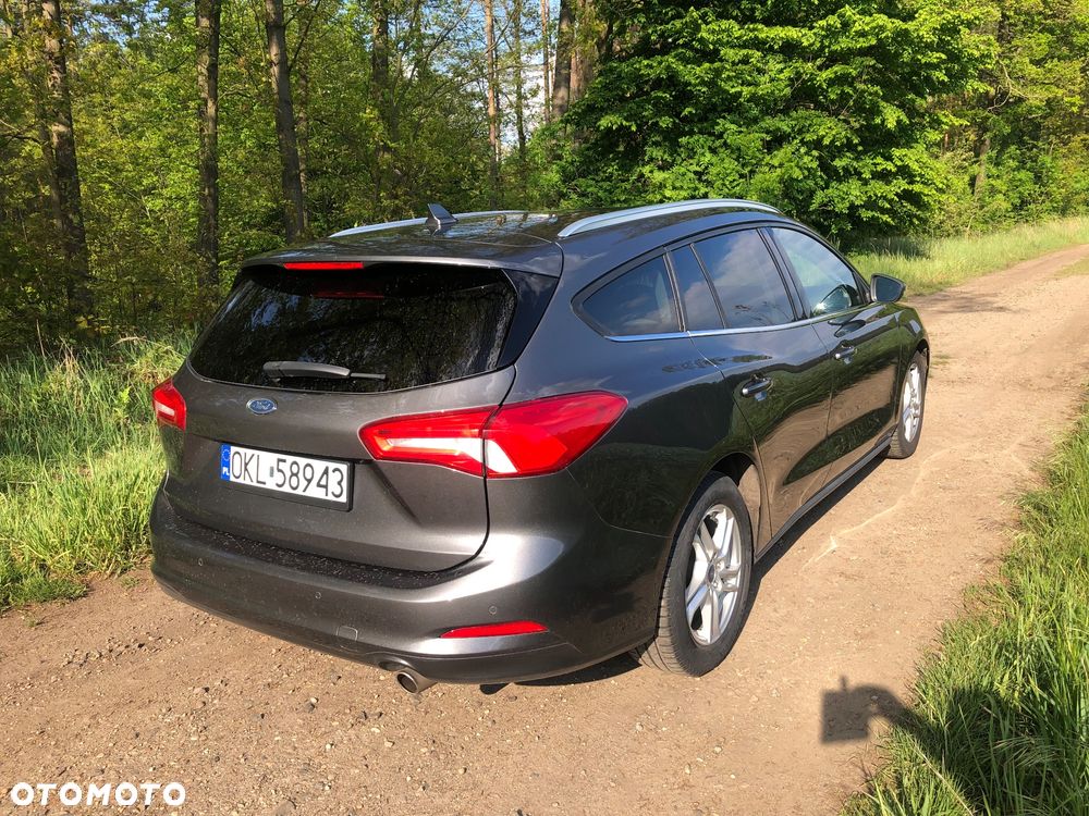 Ford Focus 1.5 EcoBoost SYNC Edition ASS - 3
