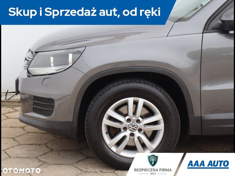 Volkswagen Tiguan - 14