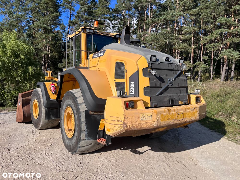 Volvo L220H - 4