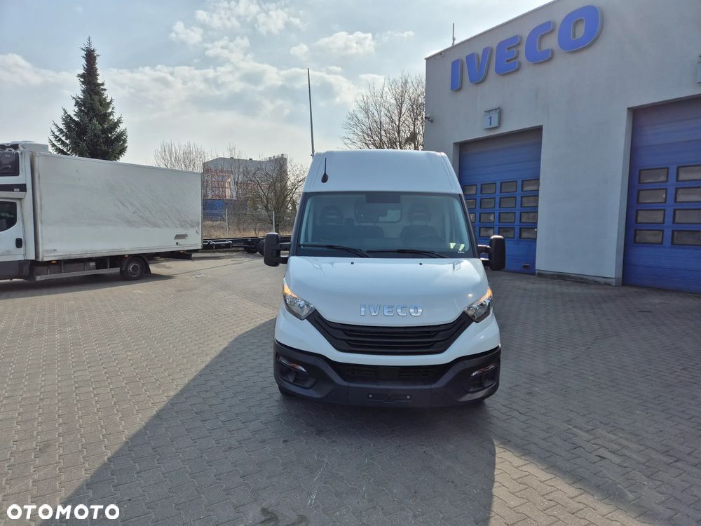Iveco 35S16A8V (32670) - 3