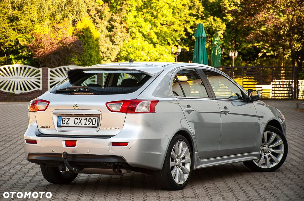 Mitsubishi Lancer 1.8 Intense - 15