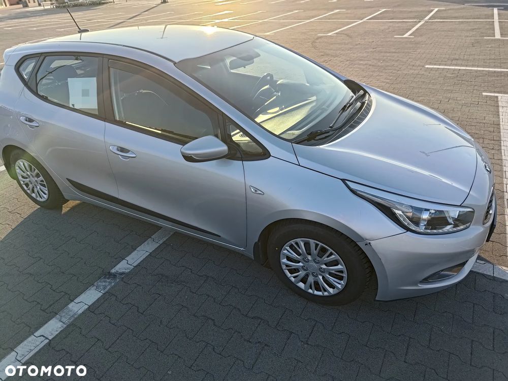 Kia Ceed 1.6 CRDi M - 5