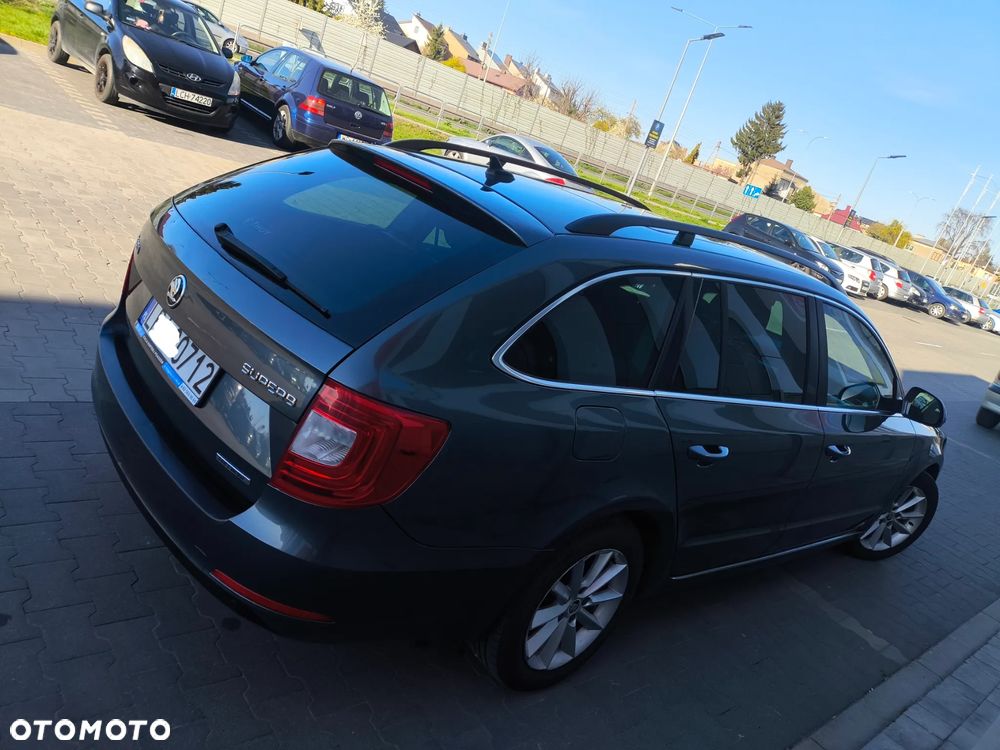 Skoda Superb 1.6 TDI GreenLine - 3