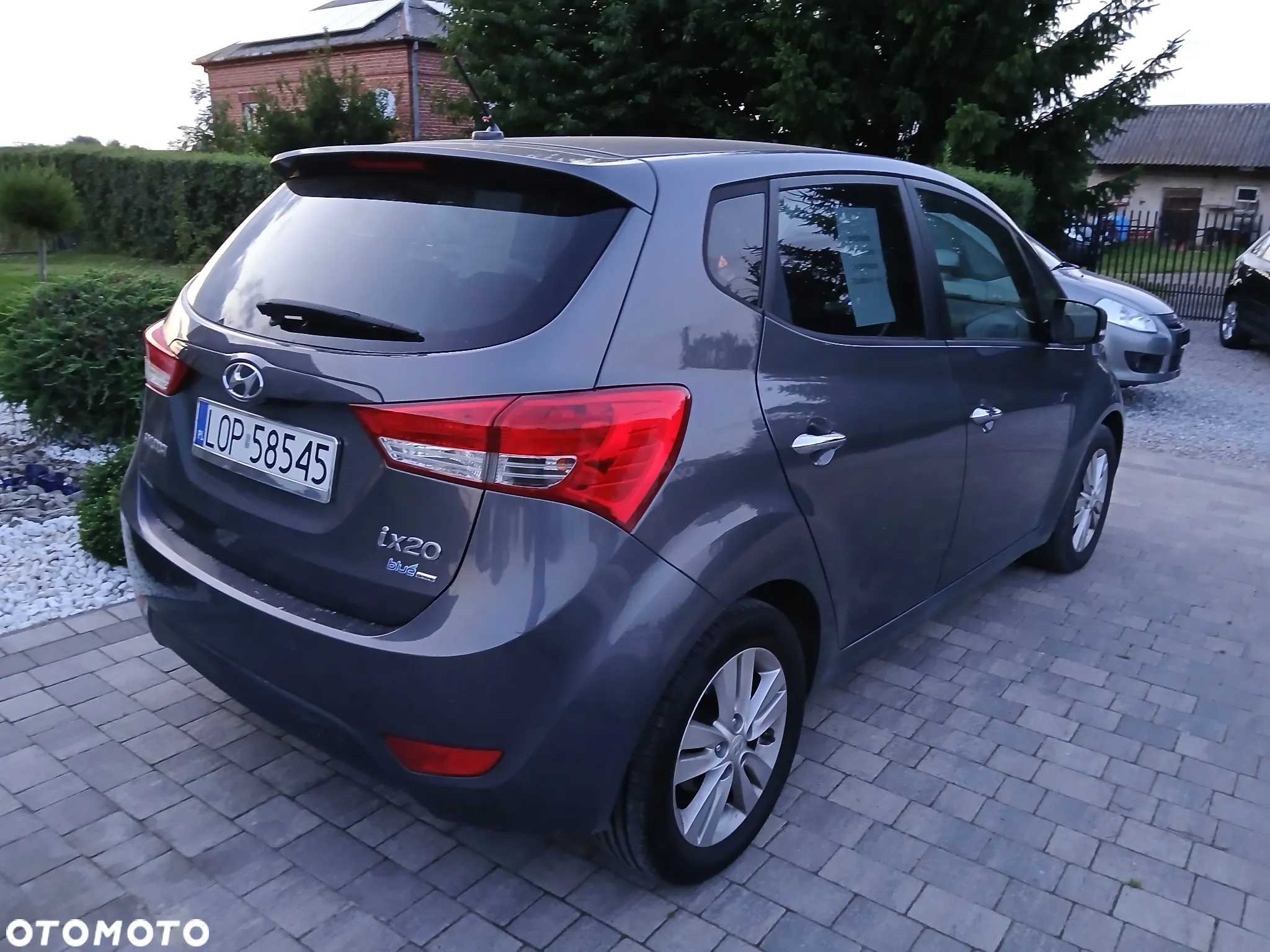 Hyundai ix20 1.4 CRDi Premium blue - 37