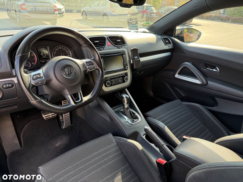 Volkswagen Scirocco 2.0 TSI DSG - 15