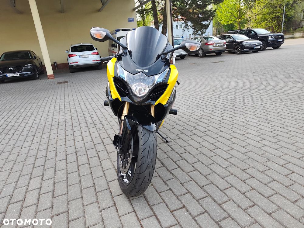Suzuki GSX-R - 5