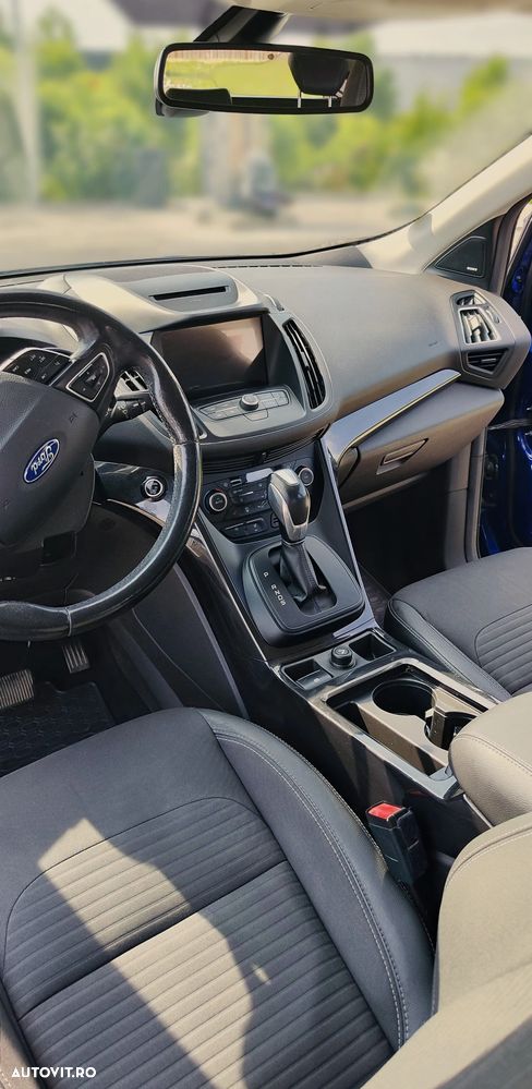 Ford Kuga 2.0 TDCi Powershift 4WD Titanium - 14