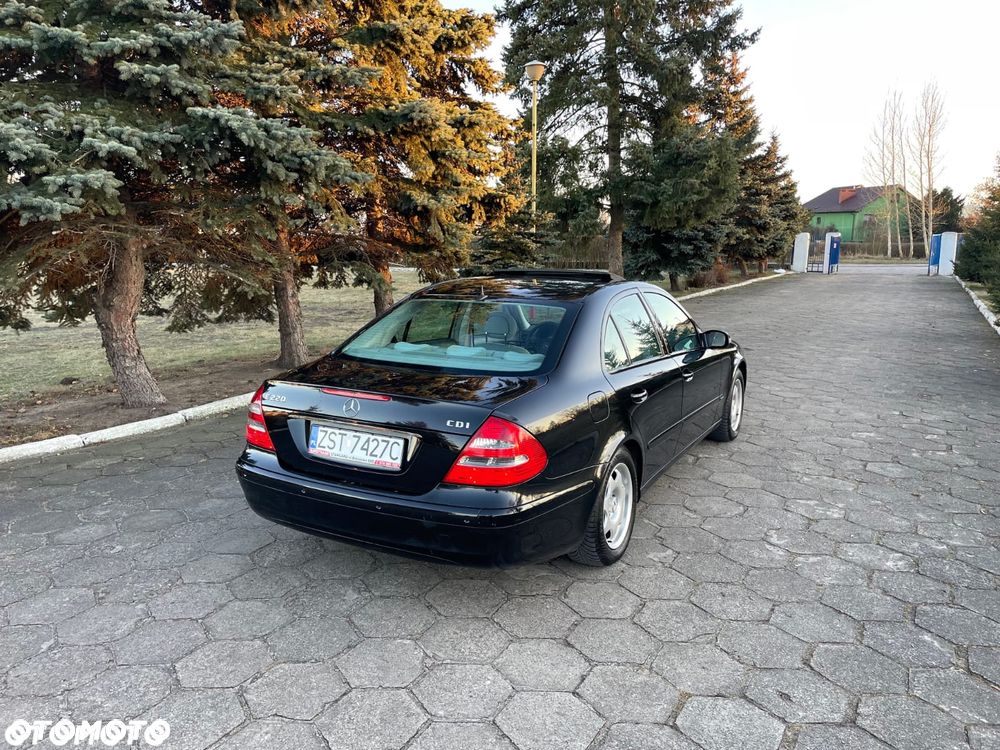 Mercedes-Benz Klasa E 220 CDI Automatik Classic - 4