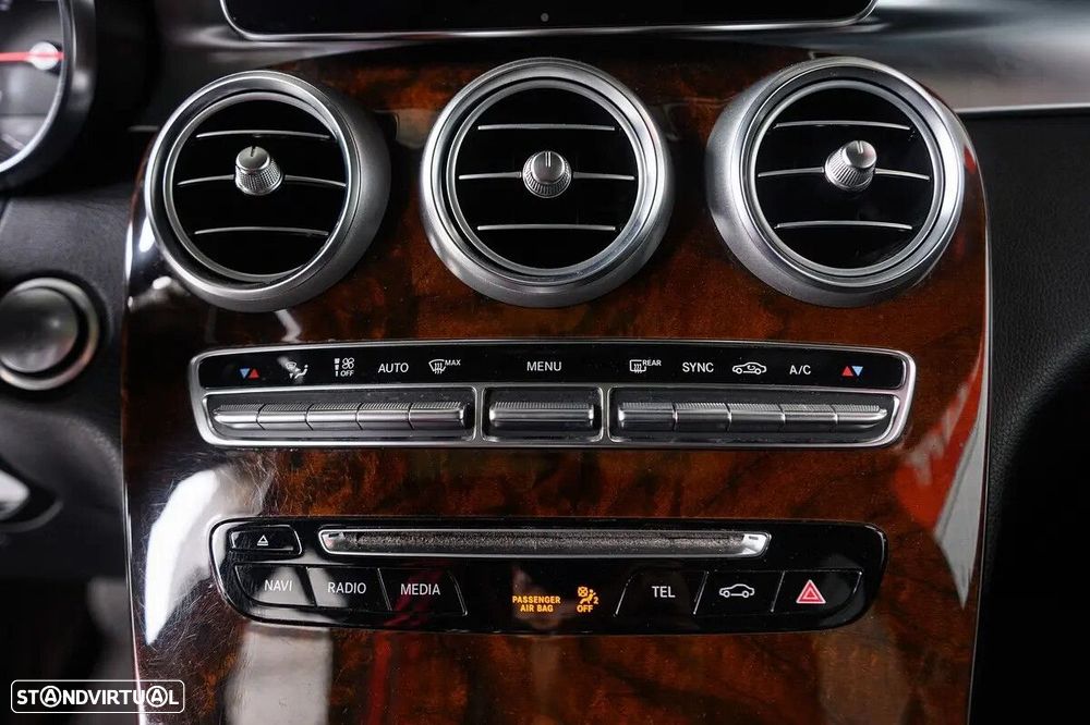 Mercedes-Benz GLC 250 d AMG Line 4-Matic - 44