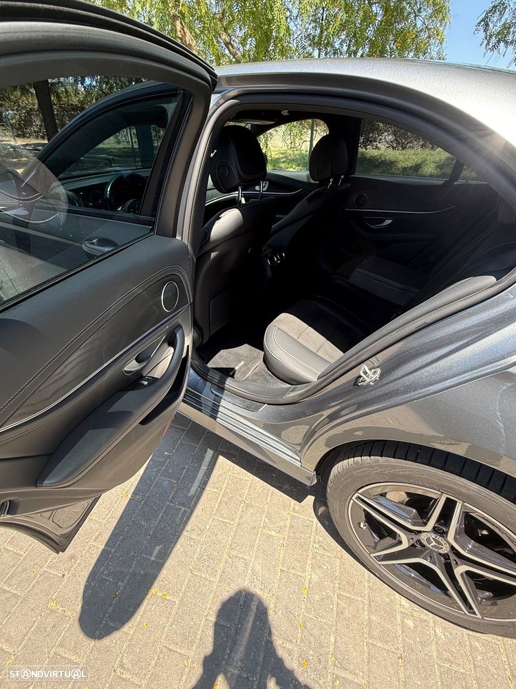 Mercedes-Benz E 300 e Station - 28