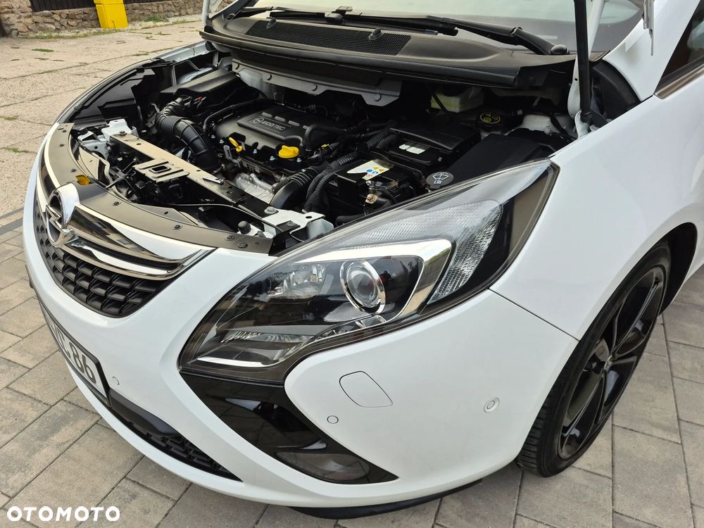 Opel Zafira 1.4 T Cosmo - 39