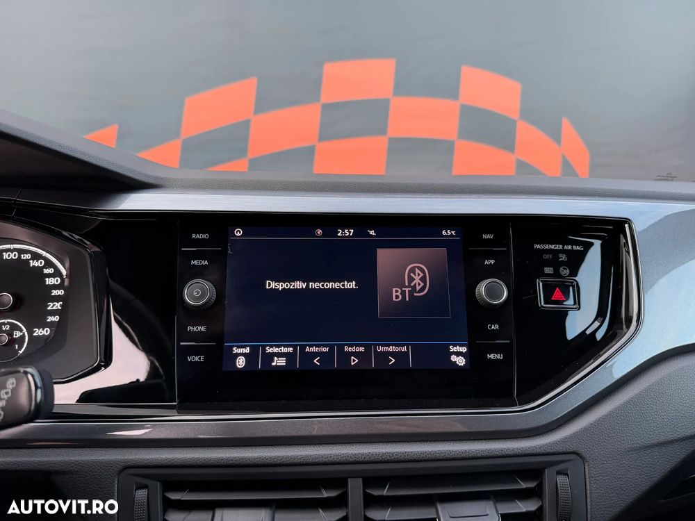 Volkswagen Polo 1.6 TDI SCR Highline - 24