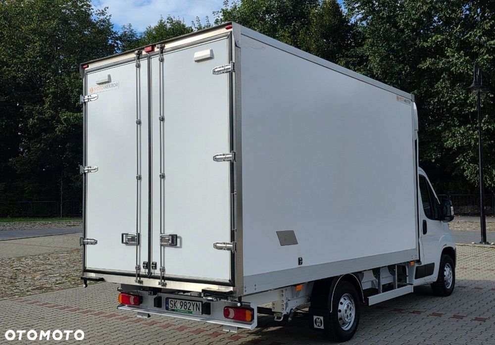 Opel Movano - 6