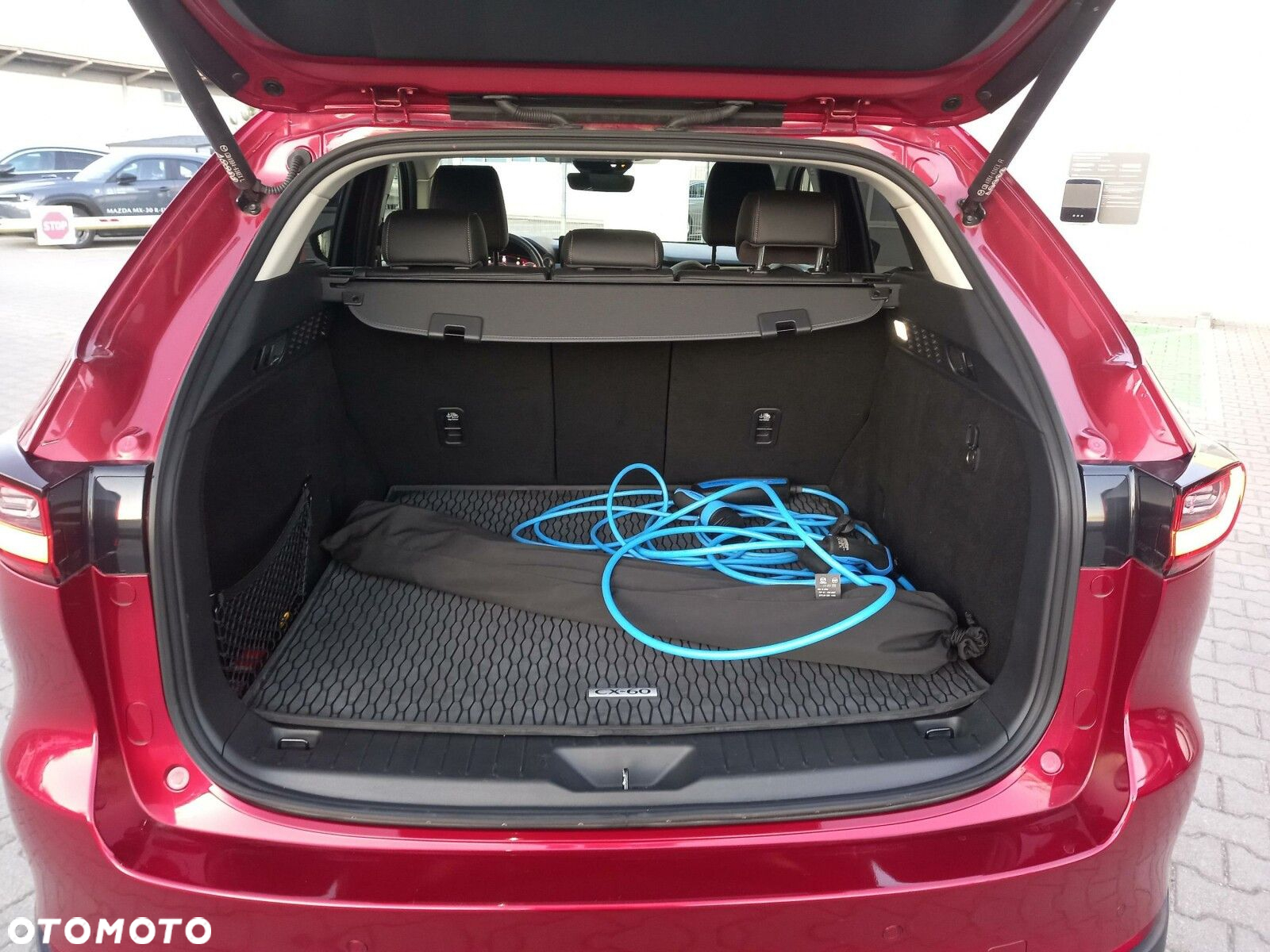 Mazda CX-60 - 12